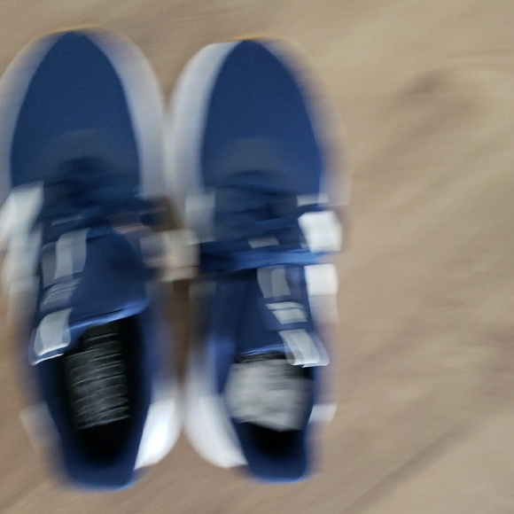 adidas Navy & White Athletic Sneakers, Men's Size 8, New With Tags - Picture 6 of 9